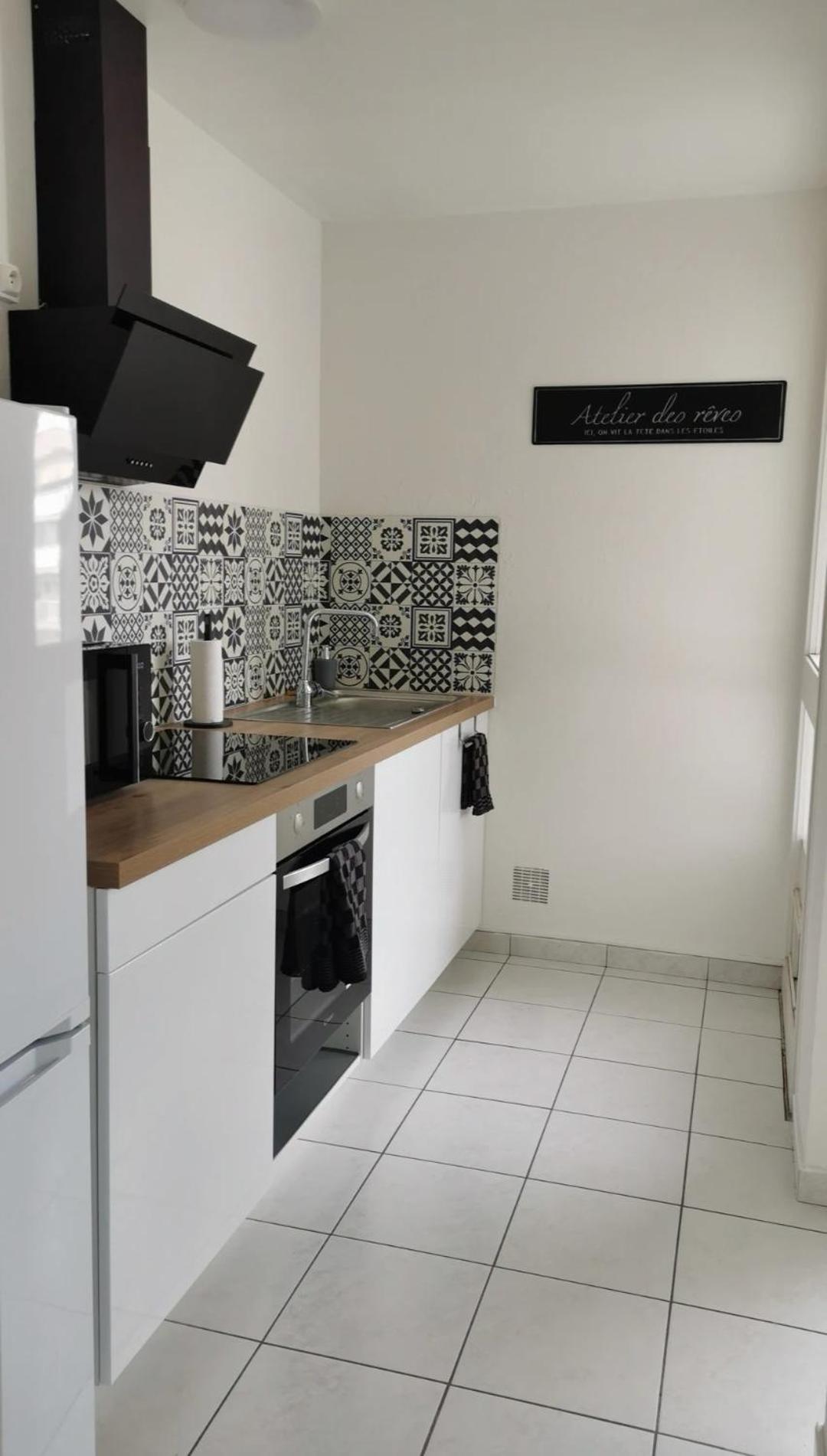 Appartement Refait A Neuf, Climatise Avec Vue Mer Et Montagne, Avec Place De Parking Privative Saint-Cyprien  Extérieur photo